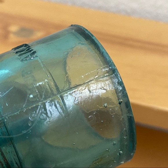 Vintage AM Tel & Tel Co Aqua Green Glass Insulator - Picture 7 of 12